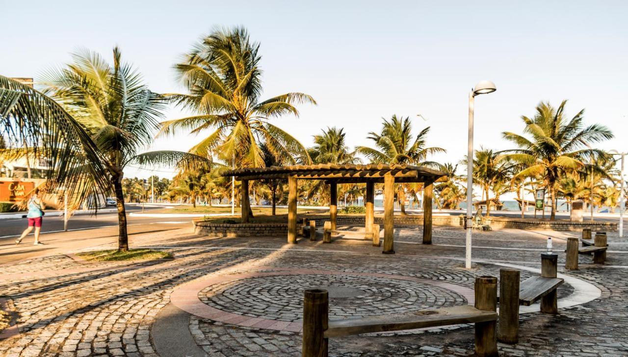 Farol de Itapuã Praia Hotel Salvador Bagian luar foto