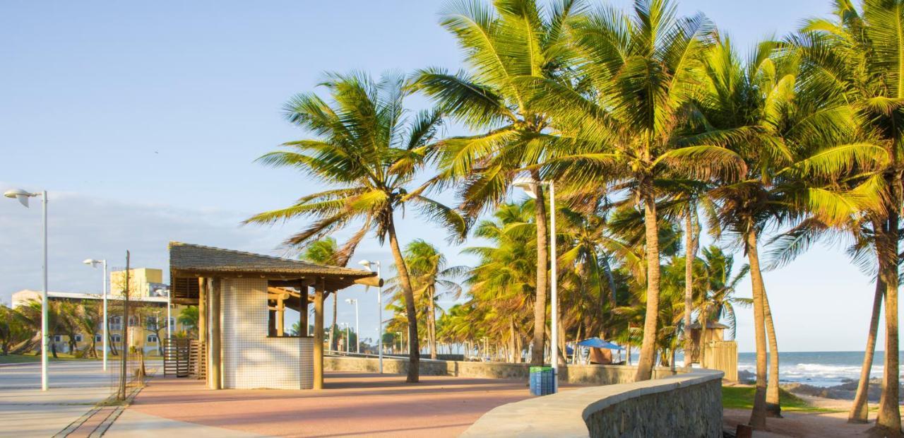 Farol de Itapuã Praia Hotel Salvador Bagian luar foto